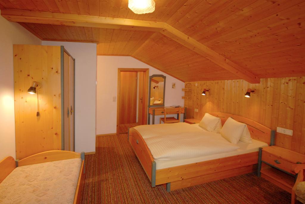Landhotel Kielhuberhof Ramsau am Dachstein Kamer foto